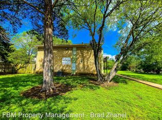 811 E Grayson St APT 4, Mexia, TX 76667