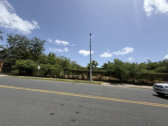 2nd image of Barrio Canovanillas Carr 3 Km #Home 11