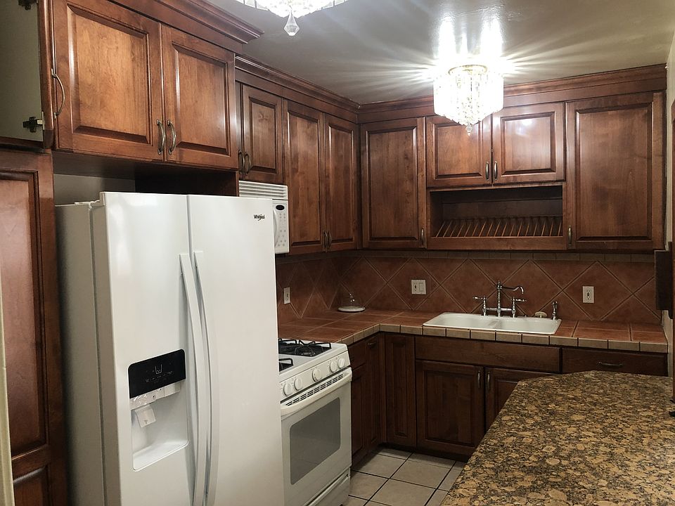 1st image of 252 Bonito Ave #G
