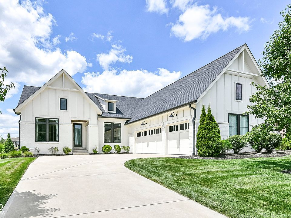 1st image of 16385 La Paloma Ct