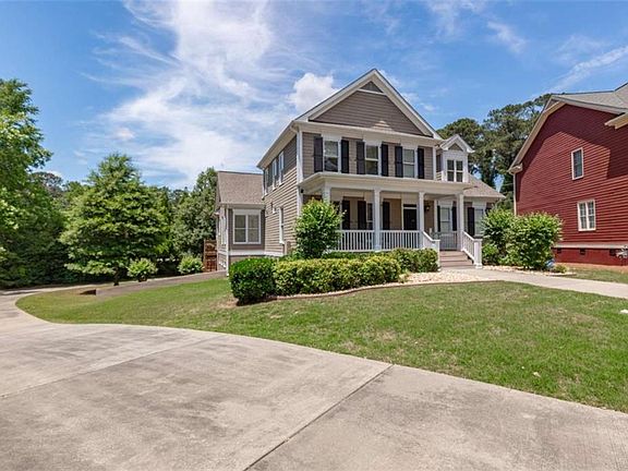 3rd image of 105 Stayman Park