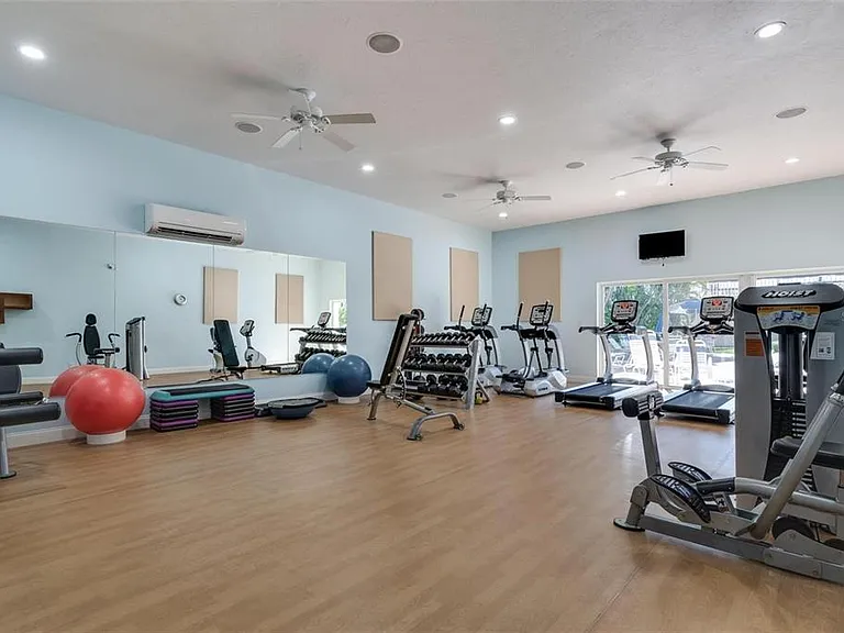 3806 Gulf Of Mexico Dr #C108 — Photo 33
