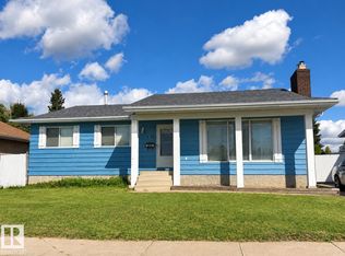 9205 84th St, Fort Saskatchewan, AB T8L 3N9