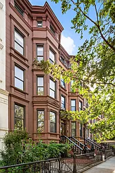 256 Jefferson Avenue