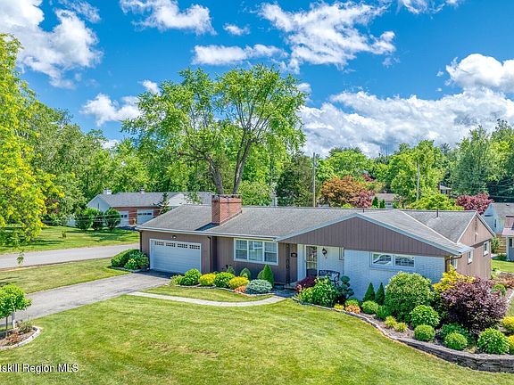 2nd image of 153 Griffin Drive
