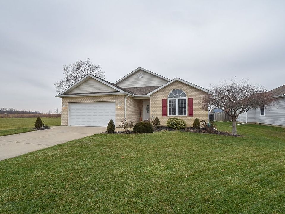 1st image of 8214 W Ashford Ln