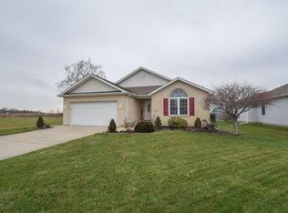 8214 W Ashford Ln, Muncie, IN