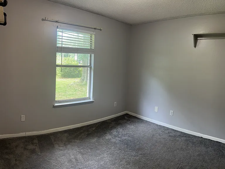 6201 Frank Reeder Rd — Photo 17