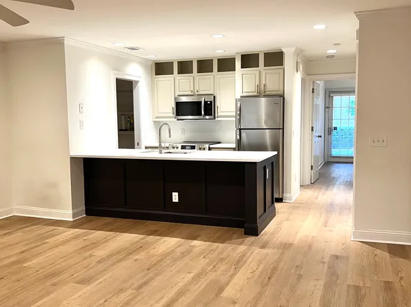 317 W Taylor St APT B, Savannah, GA 31401