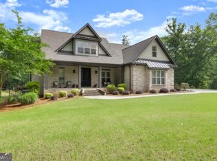 106 Chase Ln, Forsyth, GA 31029