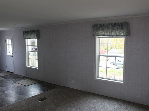 4th image of 12806 Glen Brook Ct