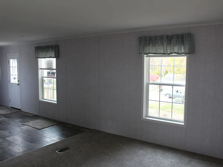 12806 Glen Brook Ct — Photo 4
