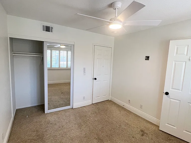 17 Belcrest — Photo 20