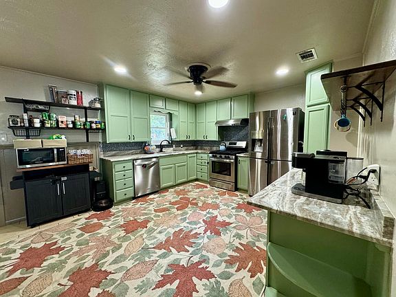 3rd image of 109 N McLendon Dr