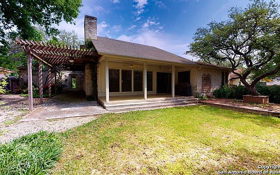 5th image of 2518 Rockaway Ln