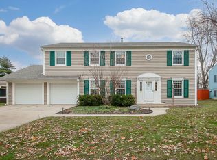 66 Brockway Dr, Oswego, IL 60543