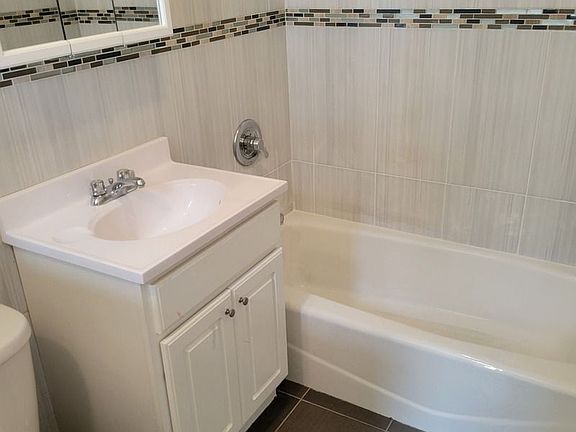 3rd image of 148-25 89th Ave #5M