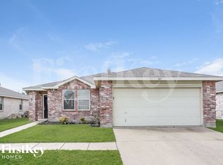 345 Firewheel Rd, Burleson, TX 76028