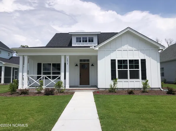 2494 Lake Ridge Drive, Southport, NC 28461
