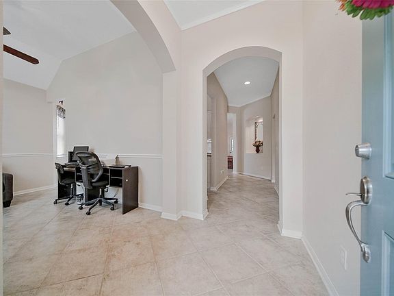 3rd image of 5907 Brigstone Park Dr