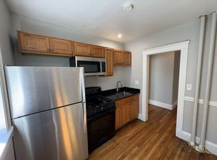 53 Arlington St APT 4, Lynn, MA 01902