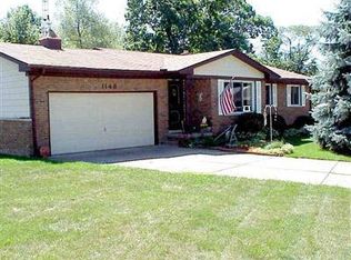 1148 Revene Dr, Grand Blanc, MI 48439