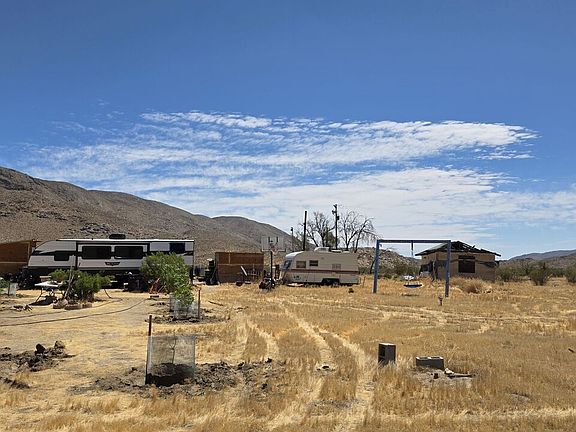 2nd image of 15035 Great Southern Overland Stage Rte