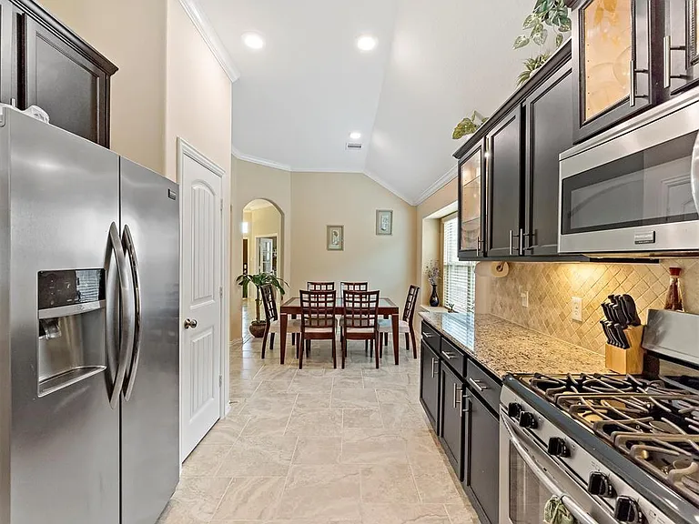 6915 Astrapia Bay Xing — Photo 10