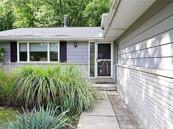 2nd image of 14861 Indian Creek Dr