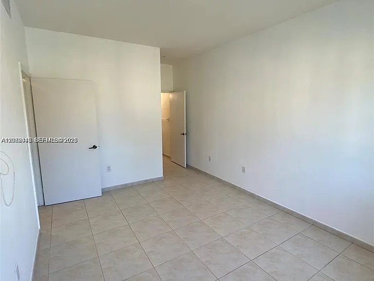 7240 NW 114th Ave #305 — Photo 7