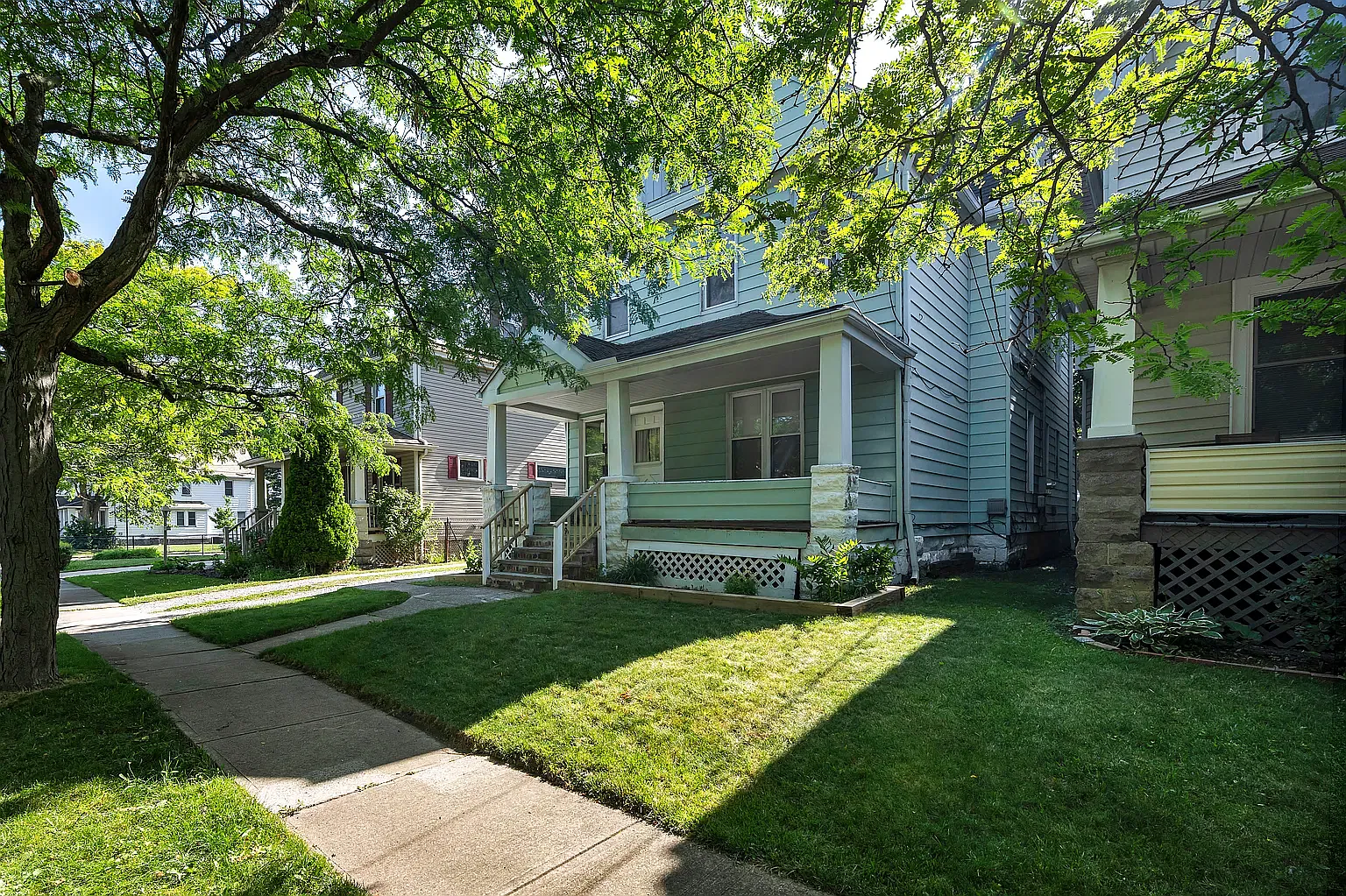 2 bed, 1480 sqft, $1,700 — Photo 2