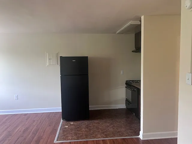 Parkway House Apartments