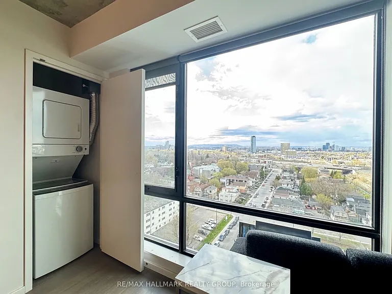 105 Champagne Ave S #1706 — Photo 19