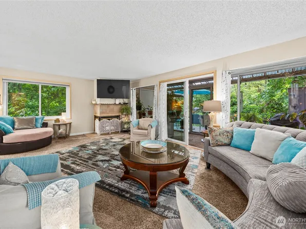 10430 Gravelly Lake Drive SW #40, Lakewood, WA 98499