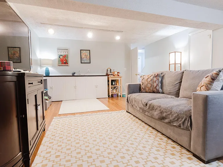 Wet Bar in Basement