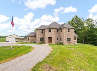 5397 Elm Rd, Hudson, MI 49247