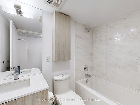 4th image of 47 Mutual St #501
