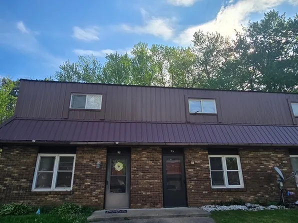 321 W Water St, New Lexington, OH