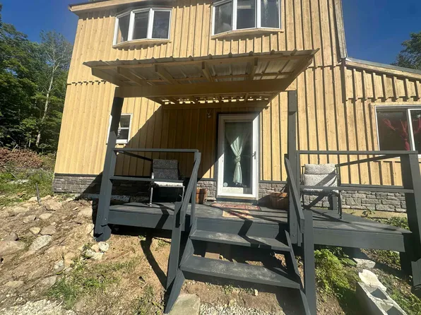 1455 Lake Dunmore Road, Leicester, VT 05733