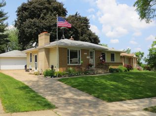 1047 Truxton Ave NE, Grand Rapids, MI