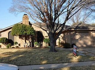 3805 Horizon Dr, Bedford, TX 76021