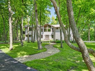 3085 W Southmor Rd, Morris, IL 60450