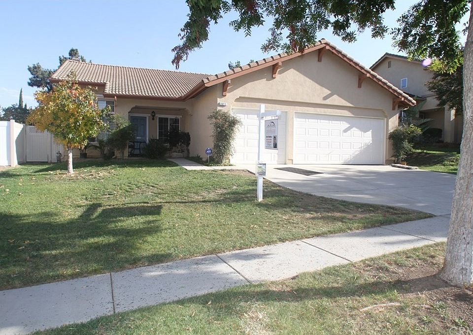 1st image of 3311 Willow Park Cir