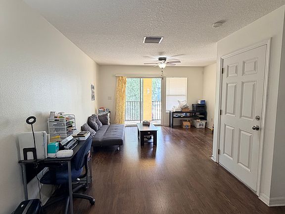 4th image of 534 Vincinda Crest Way