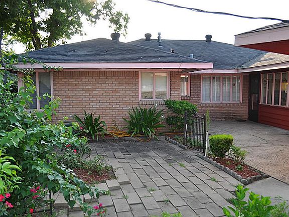 2nd image of 3331 S Braeswood Blvd