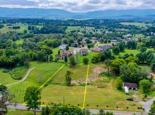 4066 Sevierville Rd #4, Maryville, TN 37804