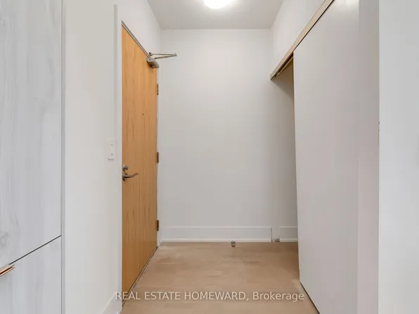 495 Logan Ave #601, Toronto, ON M4K 0A5