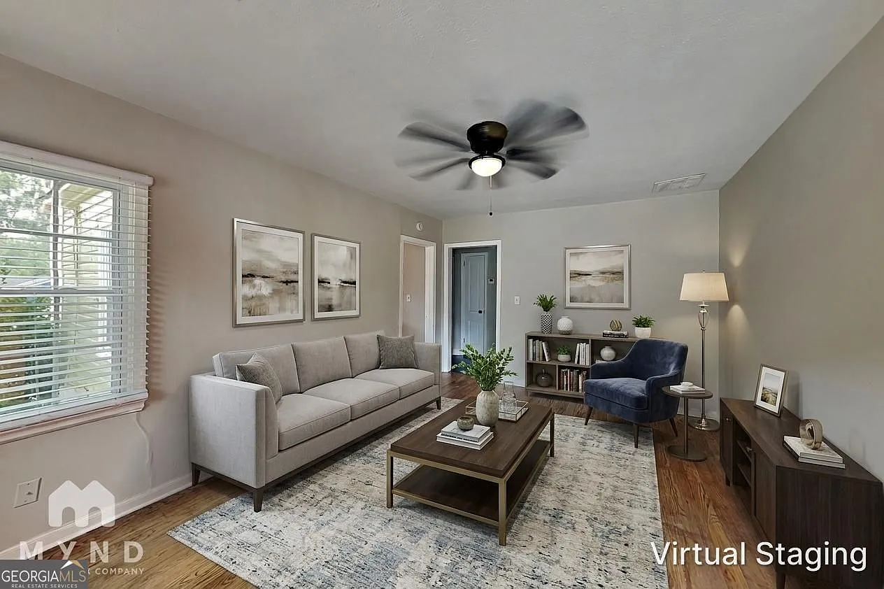 2 bed, 1.0 bath, $1,465 — Photo 2
