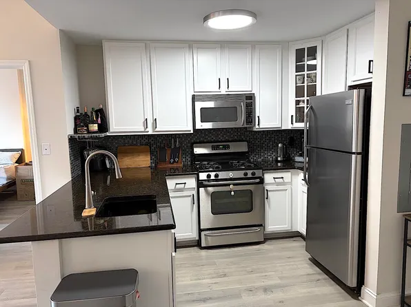 4315 Park Avenue image 2 of 16