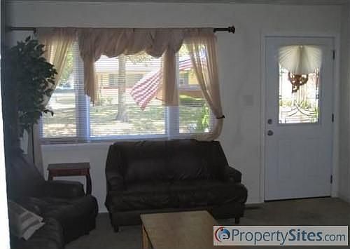 4th image of 3516 Berkshire Dr
